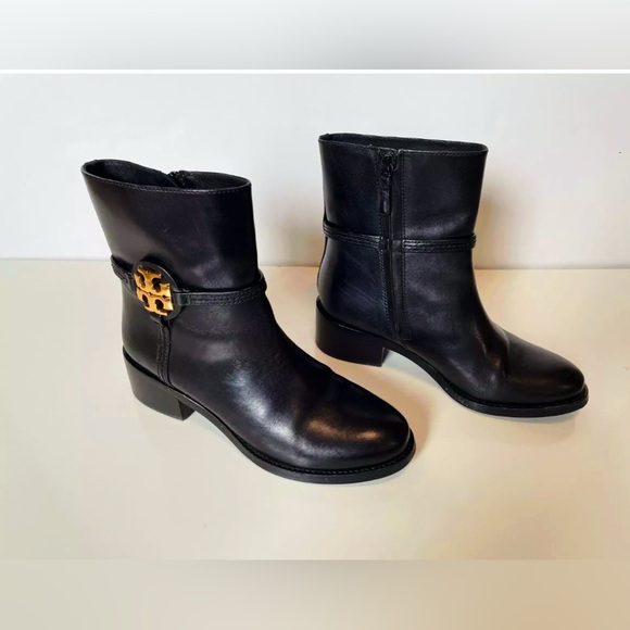Tory Burch Miller 45MM Bootie - Calf leather boot, US size 8M- EUC - Picture 2 of 5